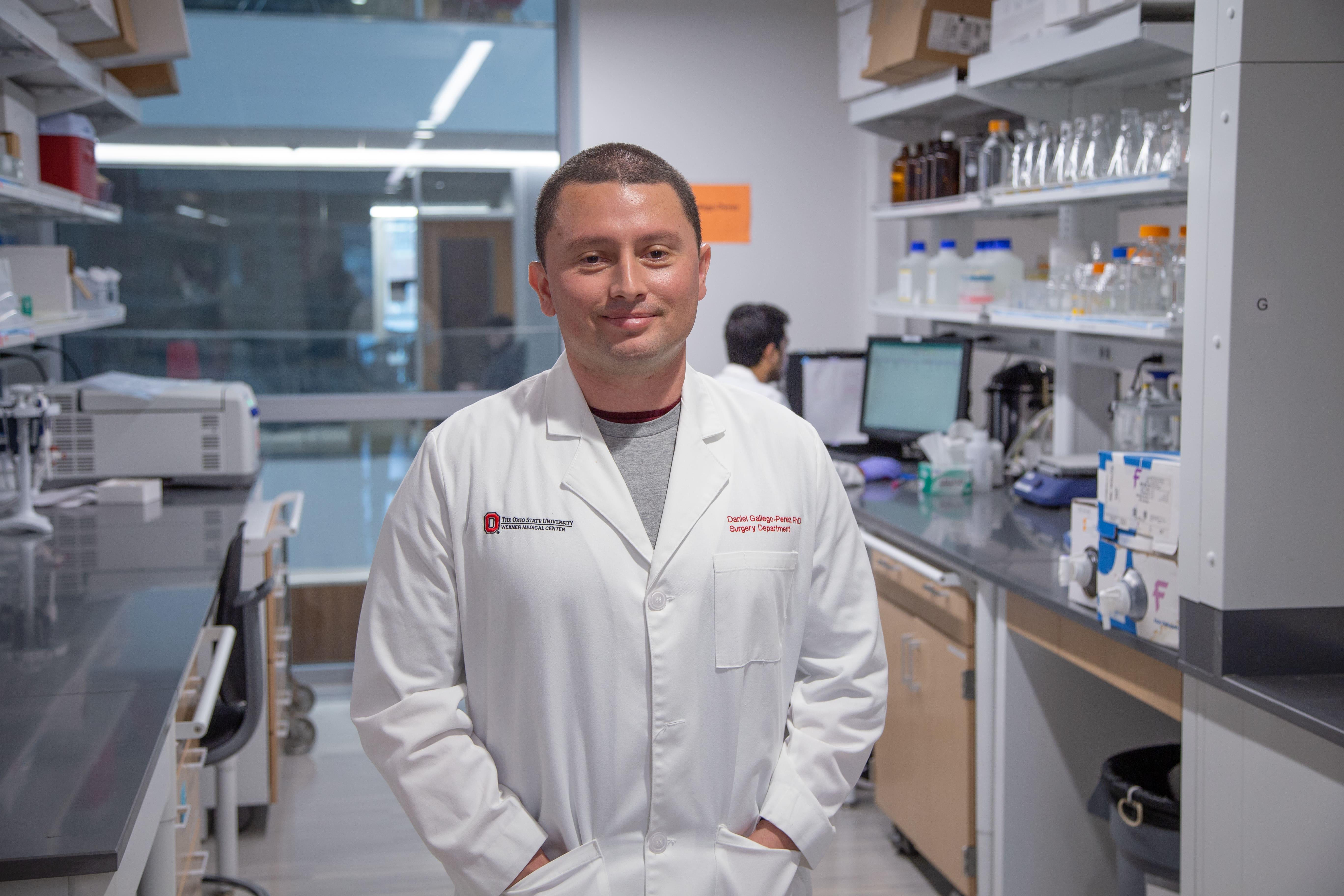 Dr. Gallego-Perez in his laboratory